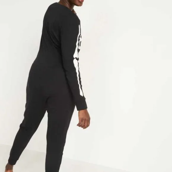 New womens XSP Old Navy Halloween skeleton one piece pajamas glow in the dark - Picture 6 of 6